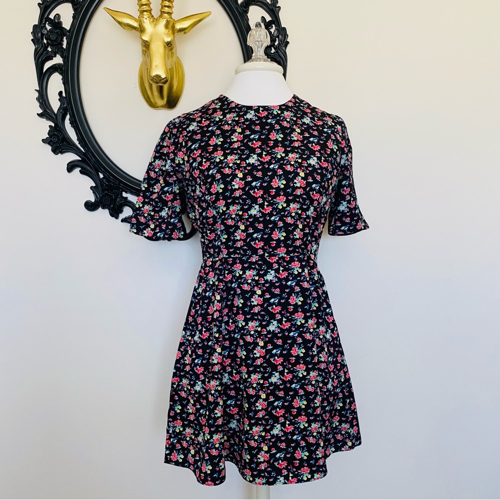 Valencia & Vine Black Short Sleeve Babydoll Dress with Bright Floral Print